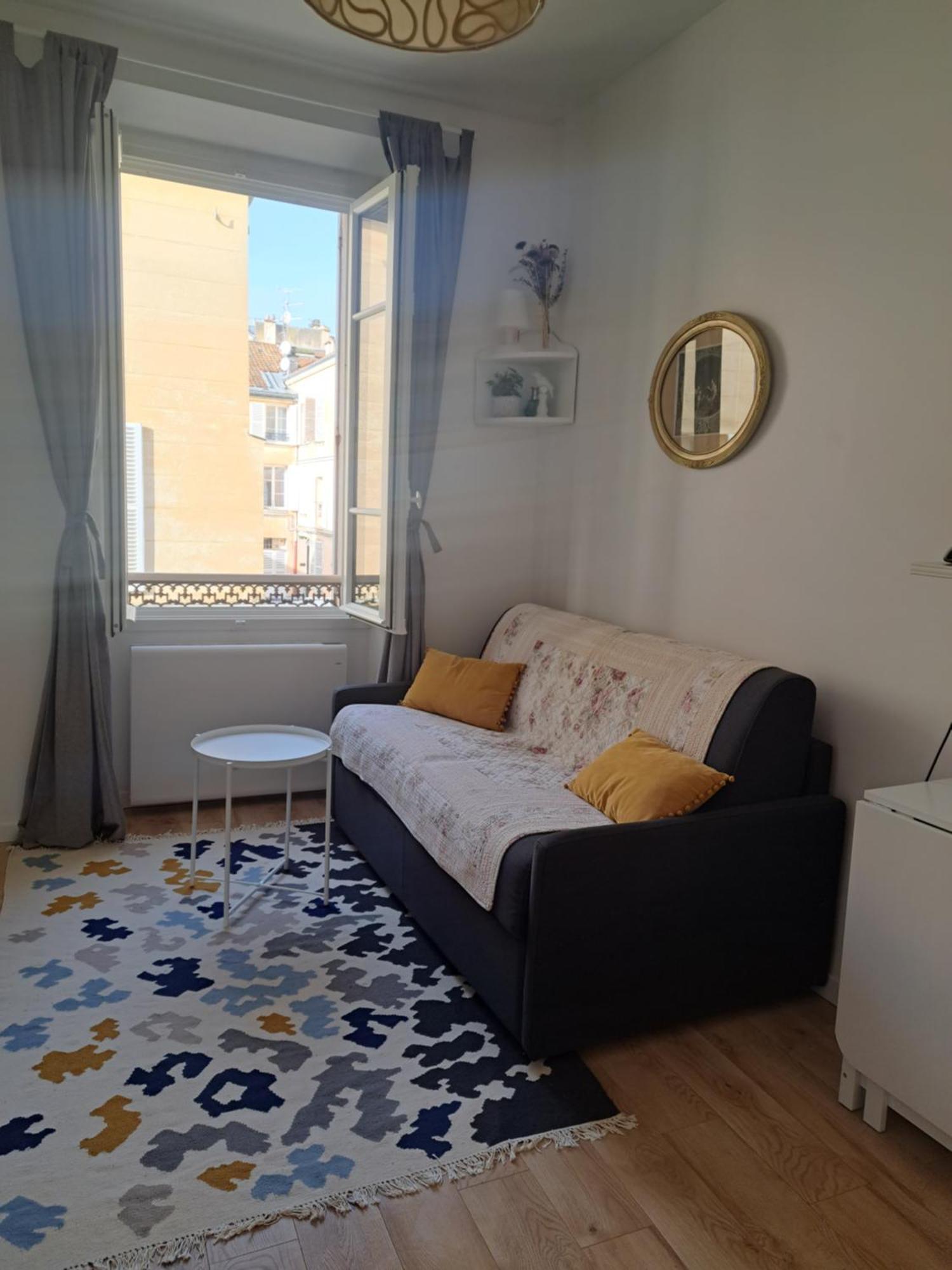 Agreable 2 Pieces - Rue Du Vieux Versalles Exterior foto